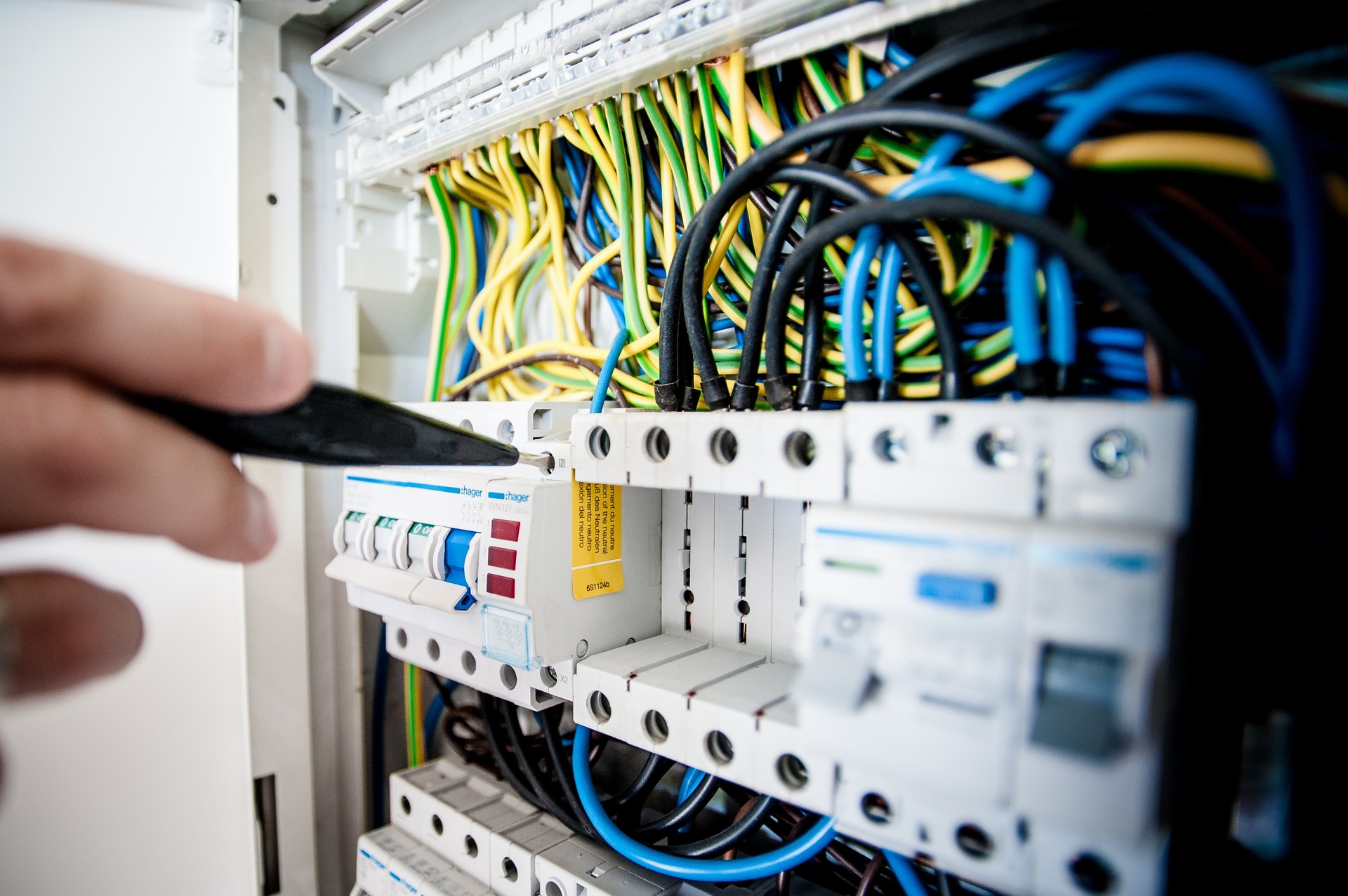Switchgear manufacturing environment